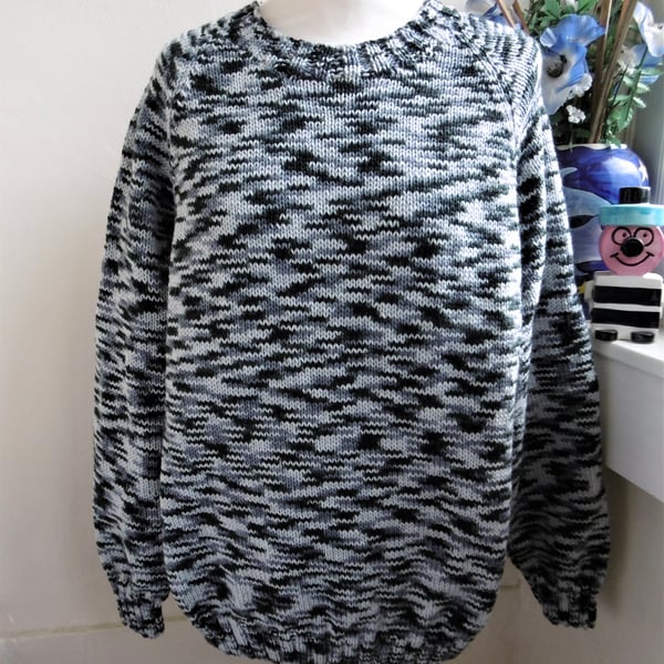 Jaze Hand Knitted Lightweight Sweater
