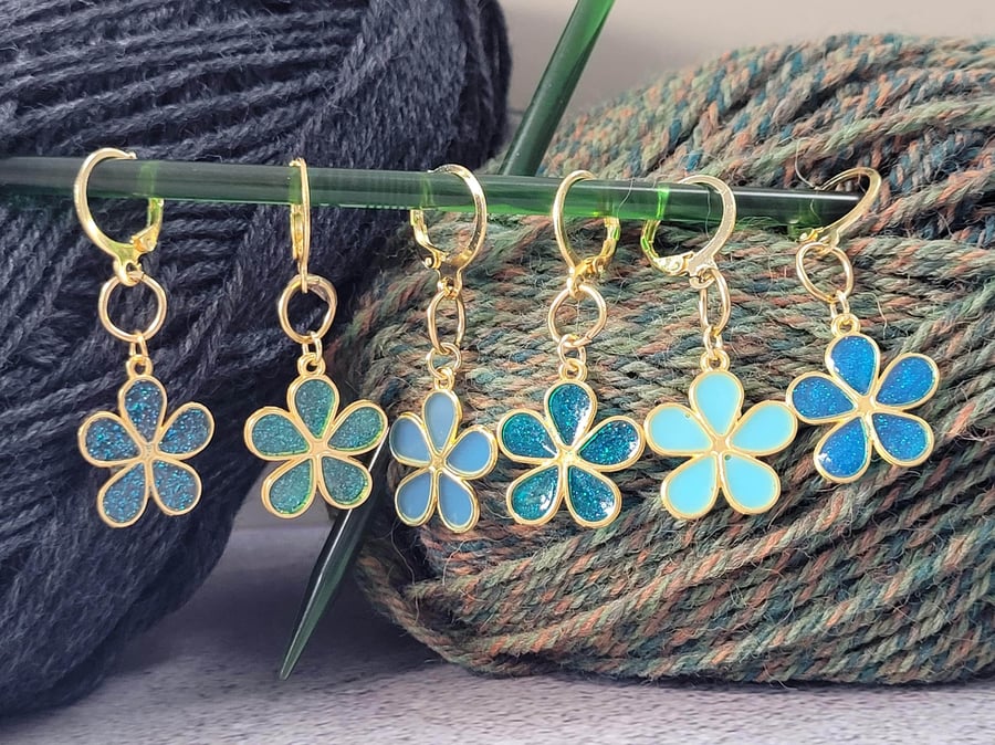 Blue Flower Stitch Markers For Knitting and Crocheting (Set of 6).