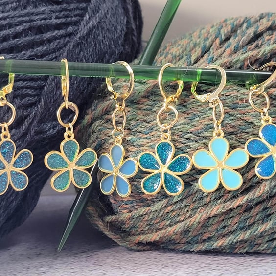 Blue Flower Stitch Markers For Knitting and Crocheting (Set of 6).