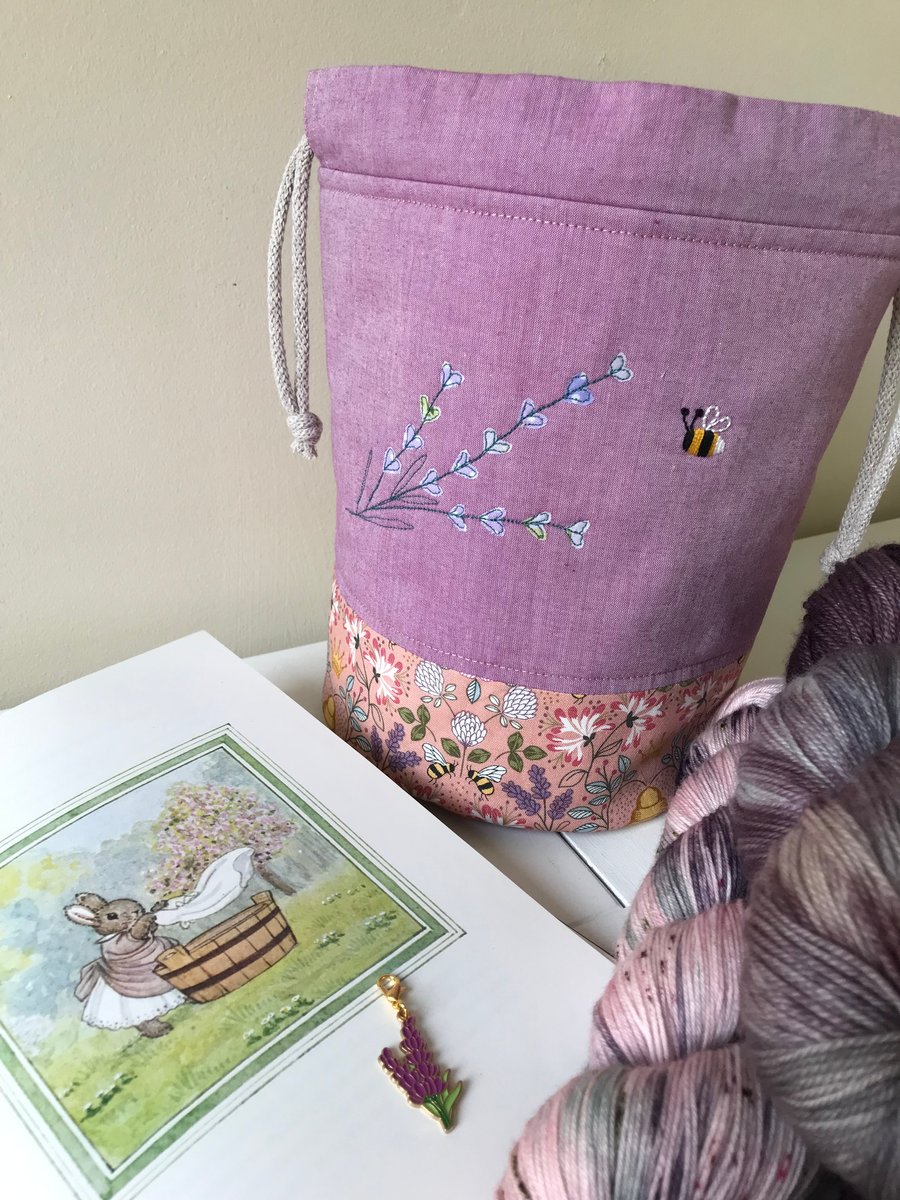 Lavender and Bee round based bag