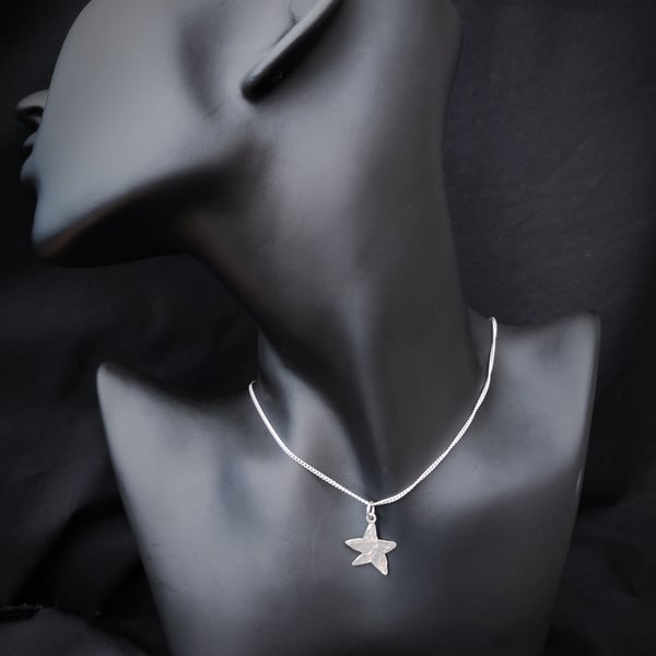 Wonky Star silver pendant