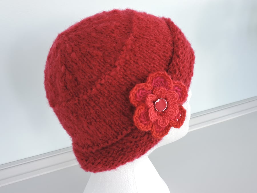 Knitted Beanie Hat Adults Red