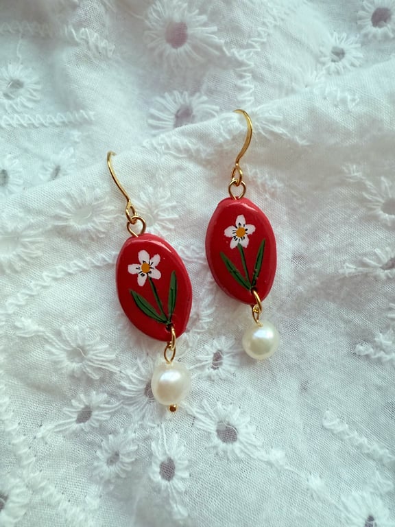 Red Oval Daisy Pearl Drop Earrings, Hand Painted - FREE SHIPPING