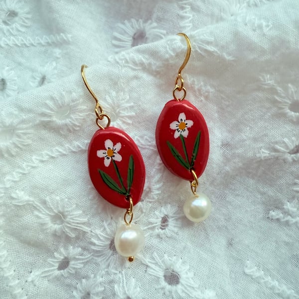Red Oval Daisy Pearl Drop Earrings, Hand Painted - FREE SHIPPING