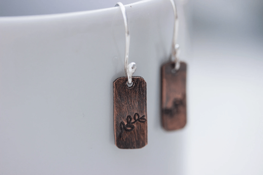 Copper Rustic Vine Leaf Pattern Earrings 