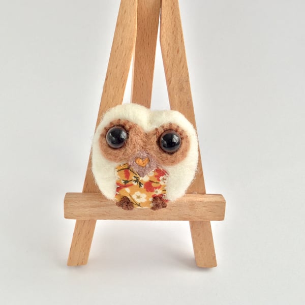 Owl brooch "Annie"