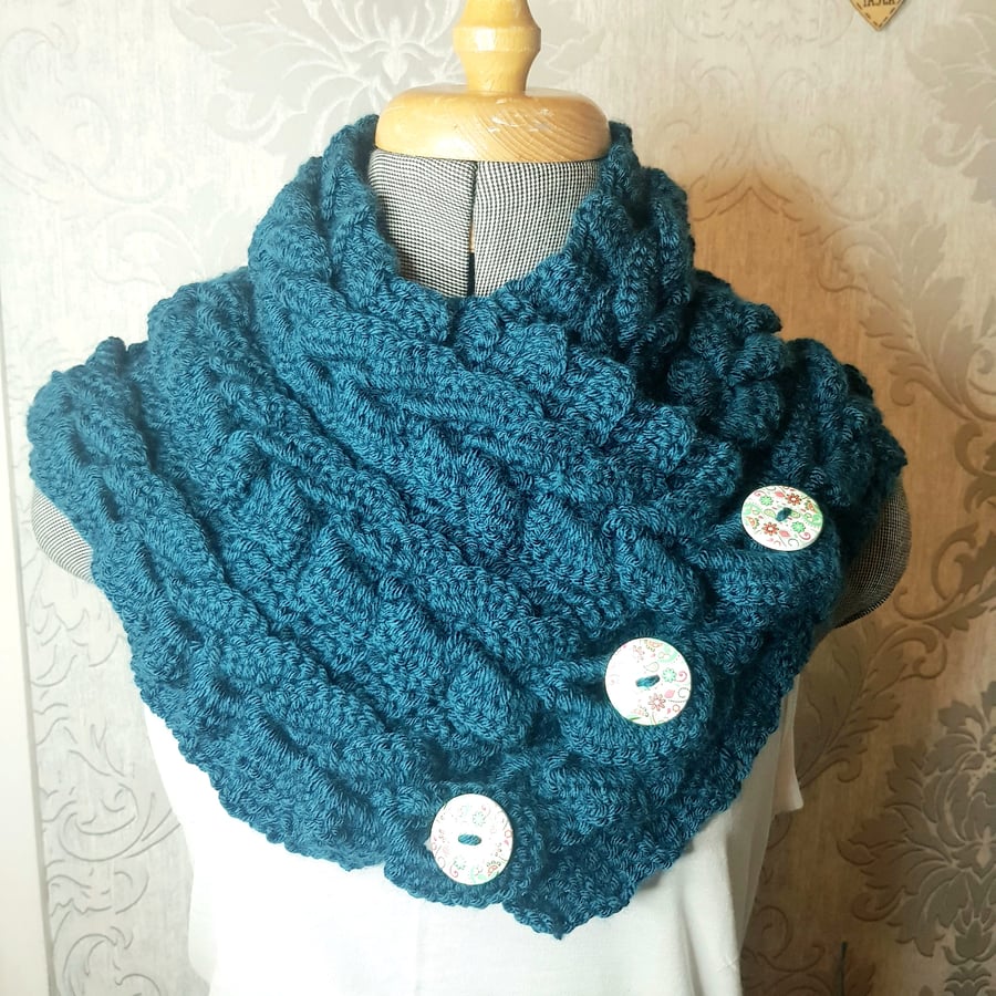 hand crochet braided cowl, scarf, autumn, winter, chilly nights, bonfire, gifts 