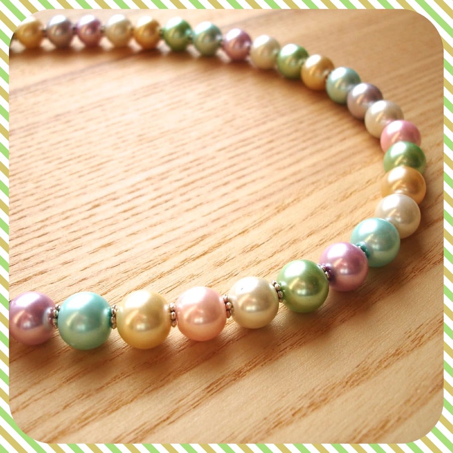Pastel Pearl Necklace