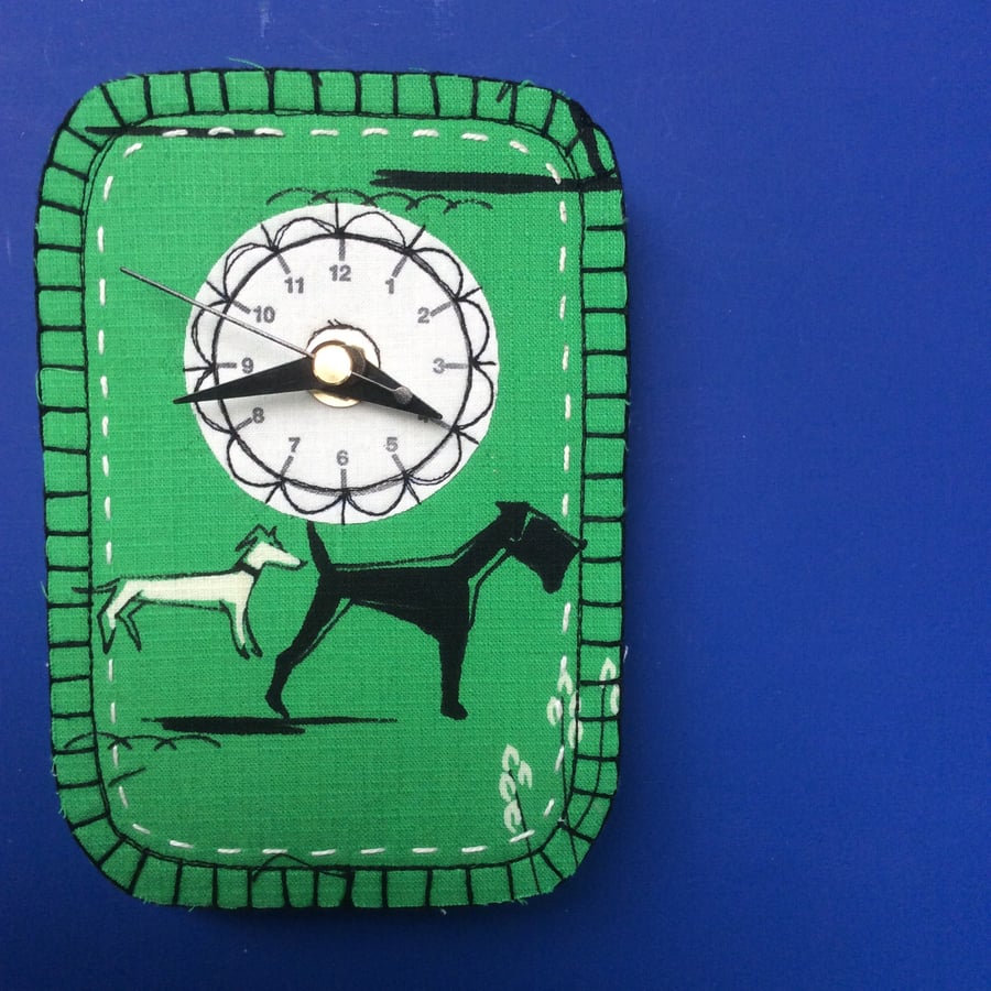 Retro dog fabric ‘little terrier ’ green clock
