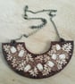 Pyrography acorn & oak leaf pendant - Image 3