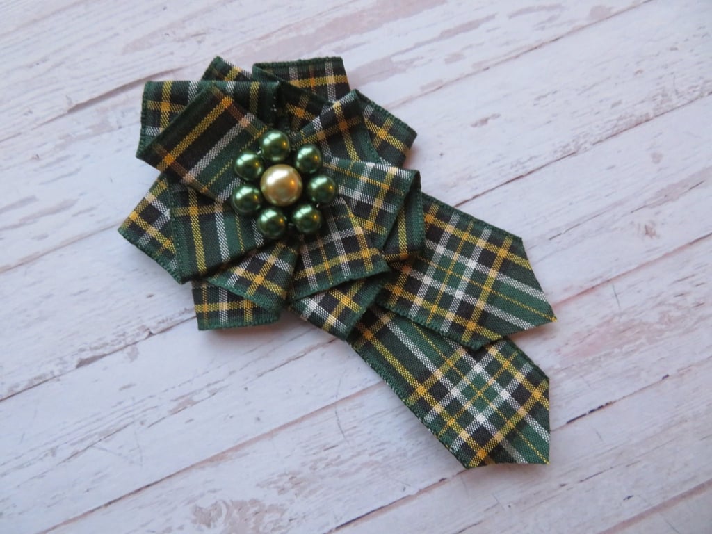 Irish National Tartan Ruffle Rosette Pearls Mini Brooch Pin Ireland St Patricks 