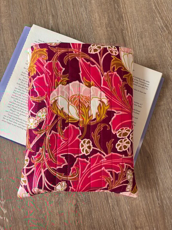 Bright Pink Tones Floral Quilted Fabric Book Sleeve - Hardback Size 