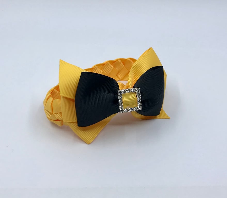School Yellow Gold with Black pleated bun wrap
