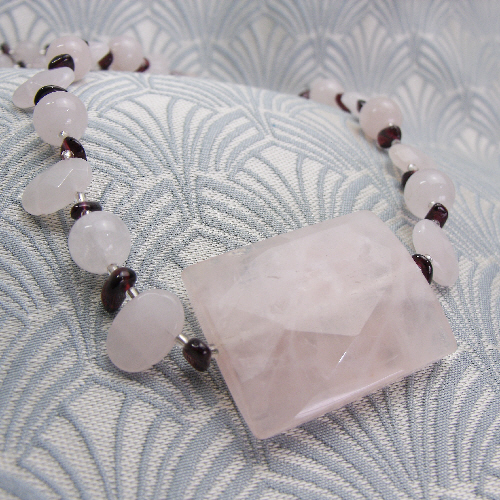 Pink Rose Quartz Necklace, Pink Handcrafted Semi-Precious Stone Necklace DD5