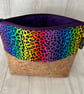 Makeup bags colourful leopard skin cork based - Image 4