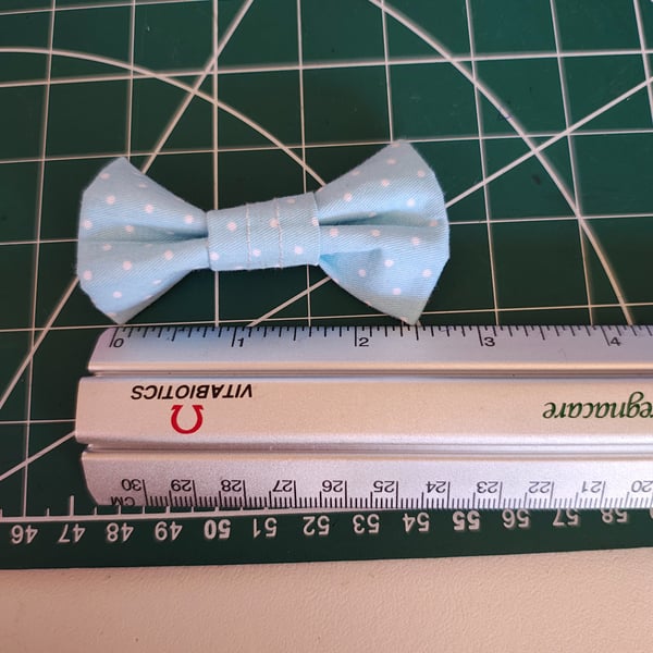 Handmade dog or cat bowtie 