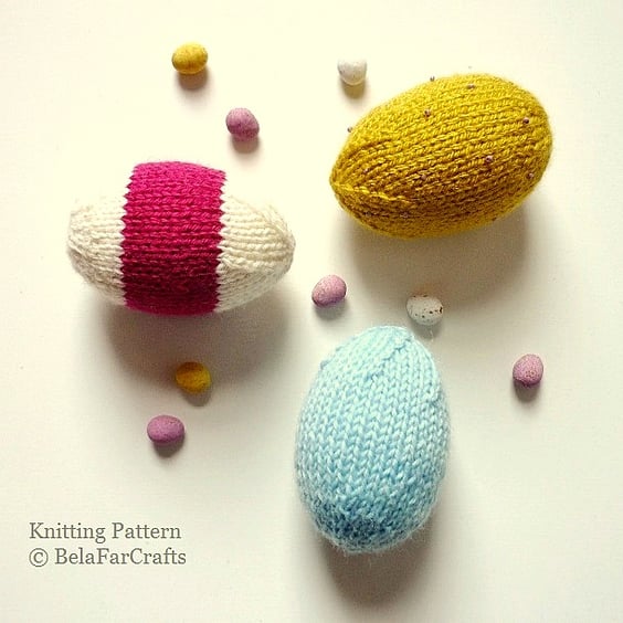 KNITTING PATTERN - Easter Eggs - Home Ornaments 