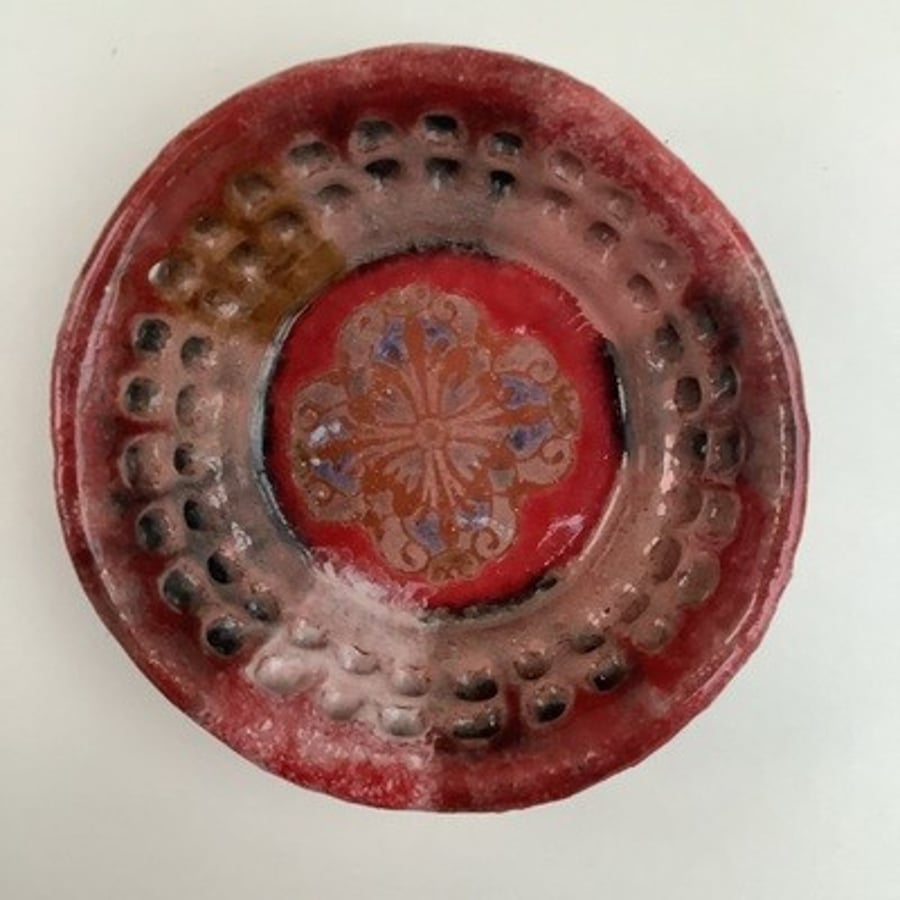 Small Dish, Incised with Pattern, No.137