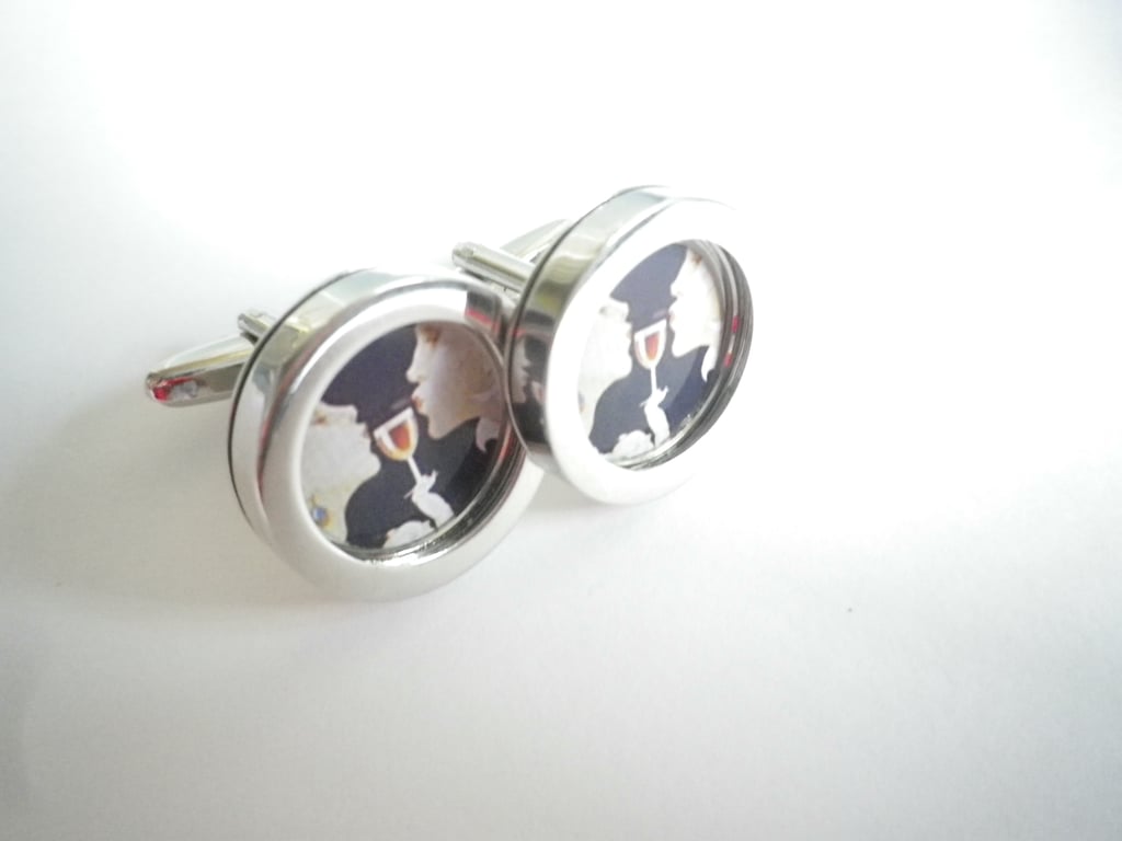 The Toast cufflinks, free shipping, gift wrapped, beautiful image, Ref 1234
