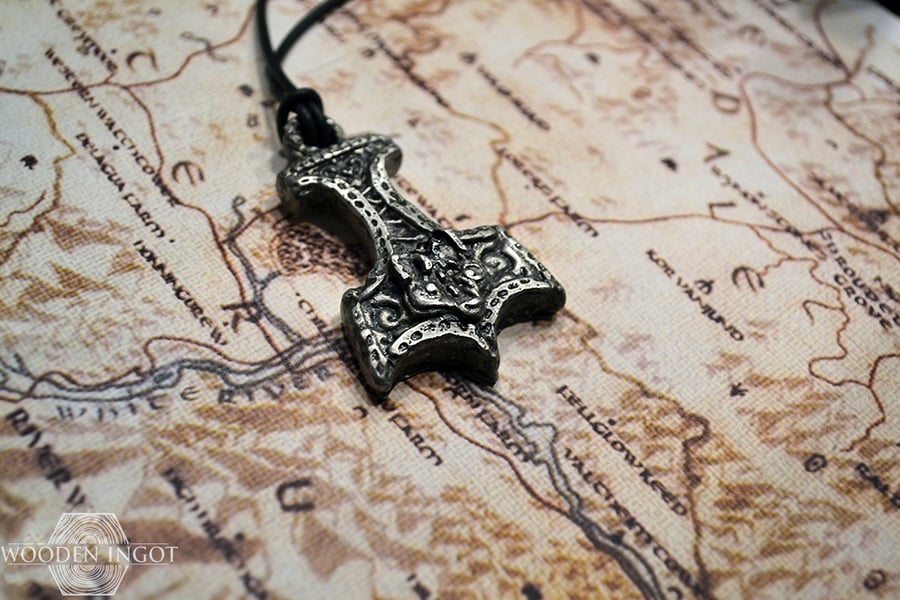 Mjolnir wolf pewter and leather pendant