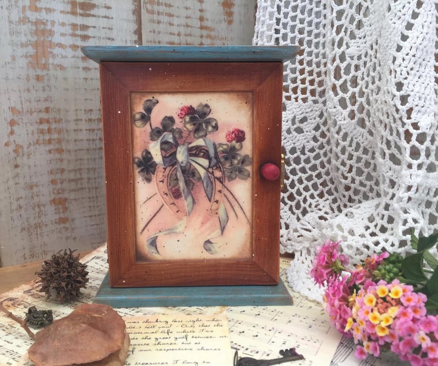 Handcrafted Wooden Key Cabinet – Vintage Pink Clover Design