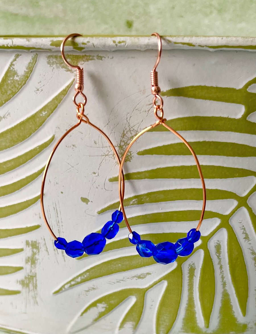 Large Oval Hoop Earrings - Sapphire Blue Faceted Glass - 40mm - Copper 
