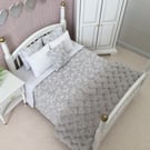 1:12 Scale Dolls House 7 Piece Double Bedding Set 