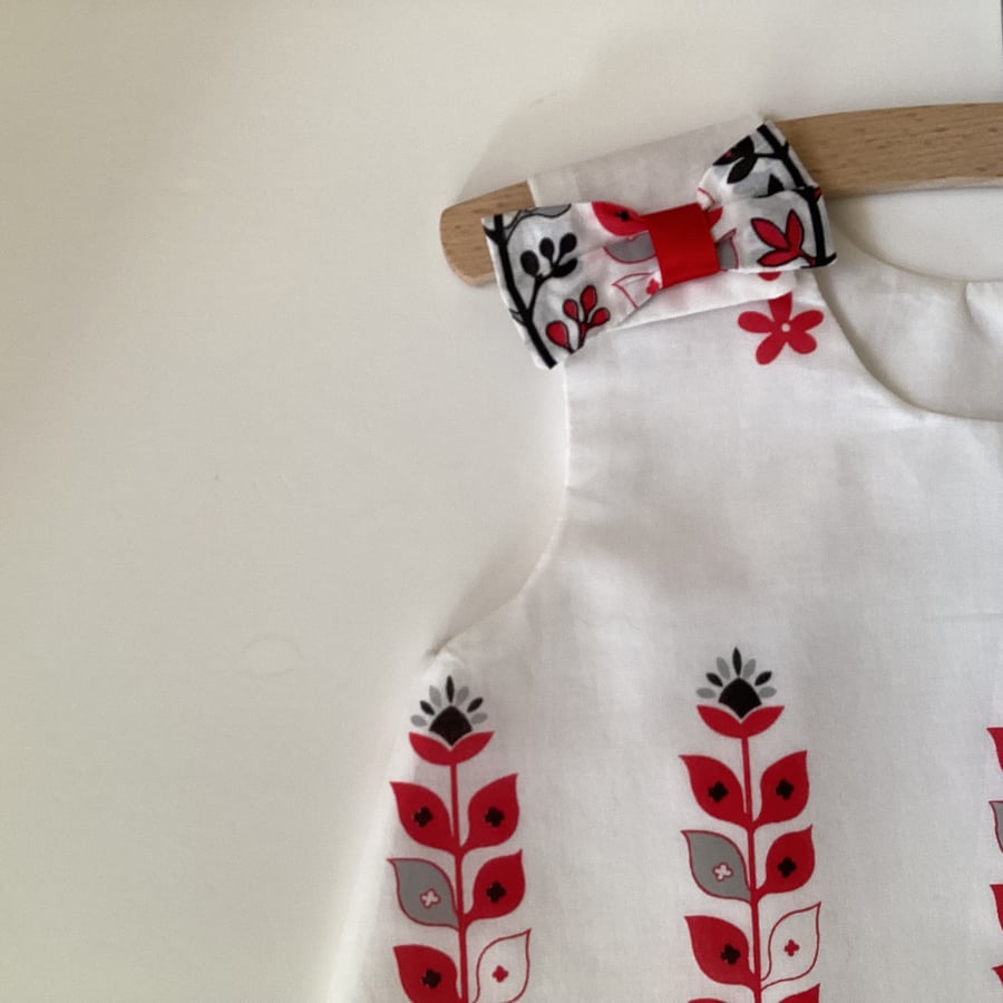 Handmade cotton A Line pinafore dress, Retro 1970’s look dress Age 3 to 4