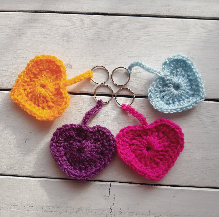 10 Heart keyrings RESERVED