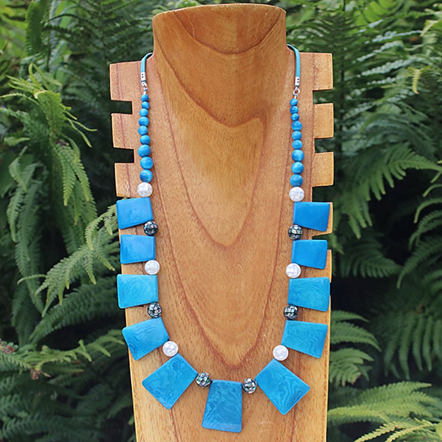 Mosaic Fan 2 Necklace