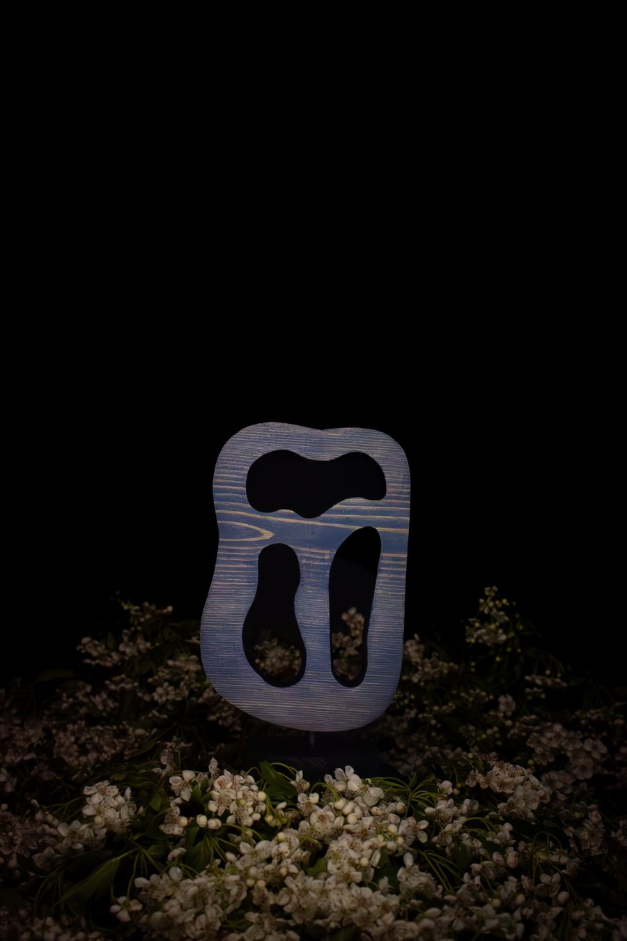 "Observer" - abstract wooden sculpture 