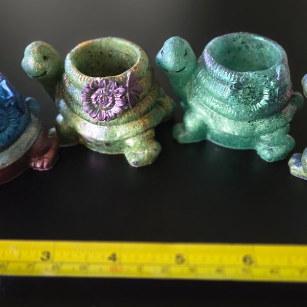 Nipfest perfectly imperfect Tort pot