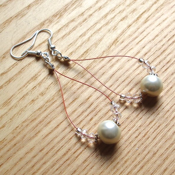 White and Copper Pearl Loop Bead Earrings