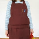 Unisex Woodwork Apron with extensive range of pockets & crossback. Brown Canvas