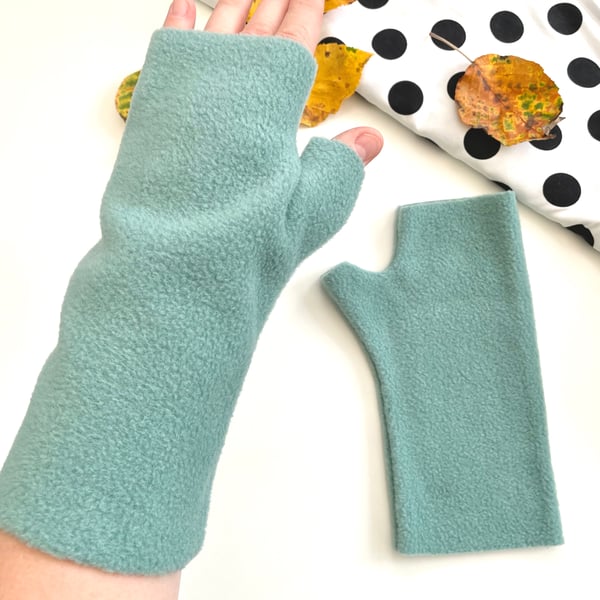 Fingerless arm warmer mittens Soft cosy winter fleece gloves for women 