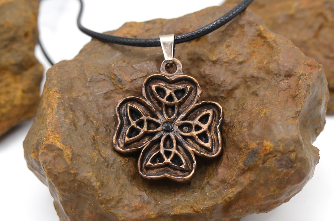 Copper Celtic Four Leaf Clover and Black Spinel Gemstone Pendant Necklace