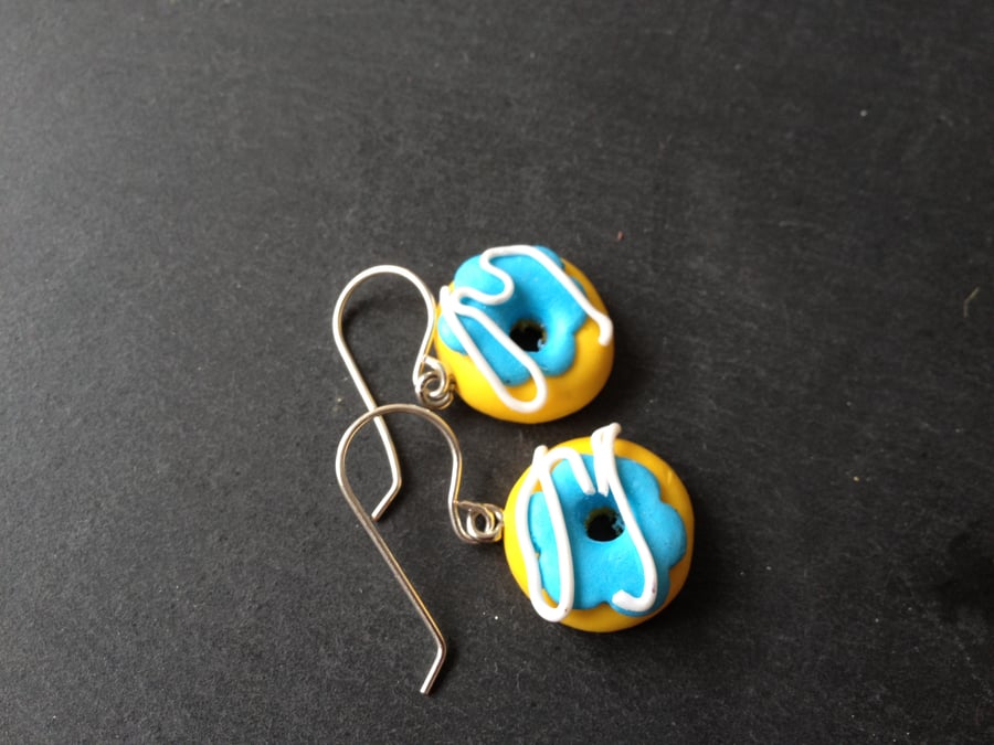 Kitsch Polymer Clay Donut Earrings - Turquoise Blue with White Piping