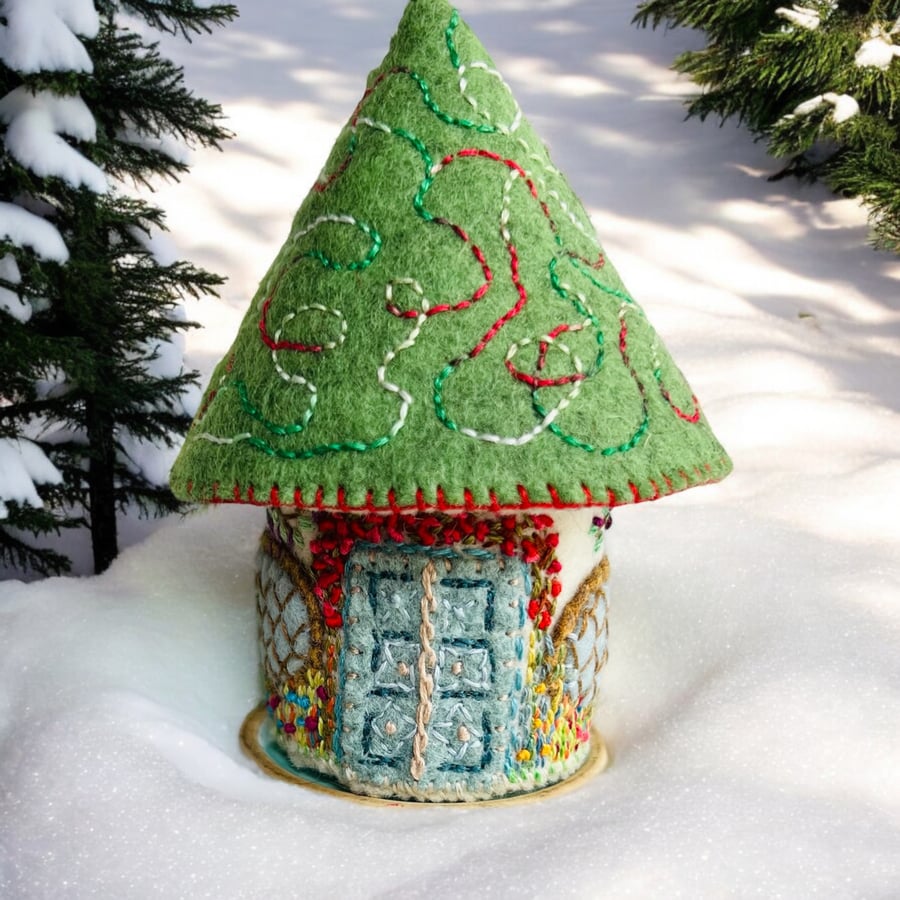 Felt Fairy Cottage Christmas Keepsake Embroidered Pot