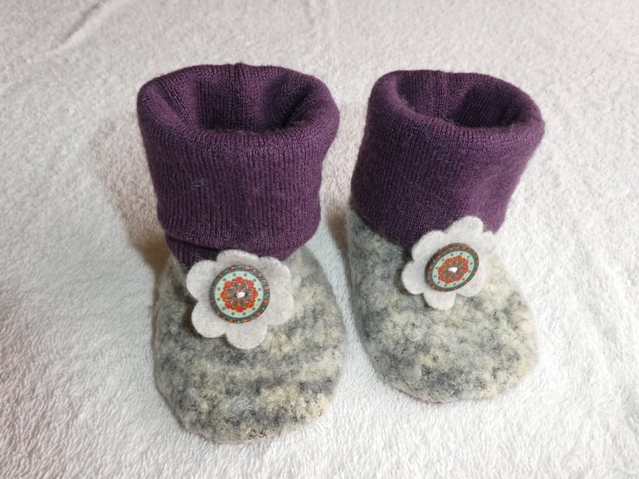 Baby Booties From Upcycled Wool Jumpers age 3 - 6 months. Purple Cuff