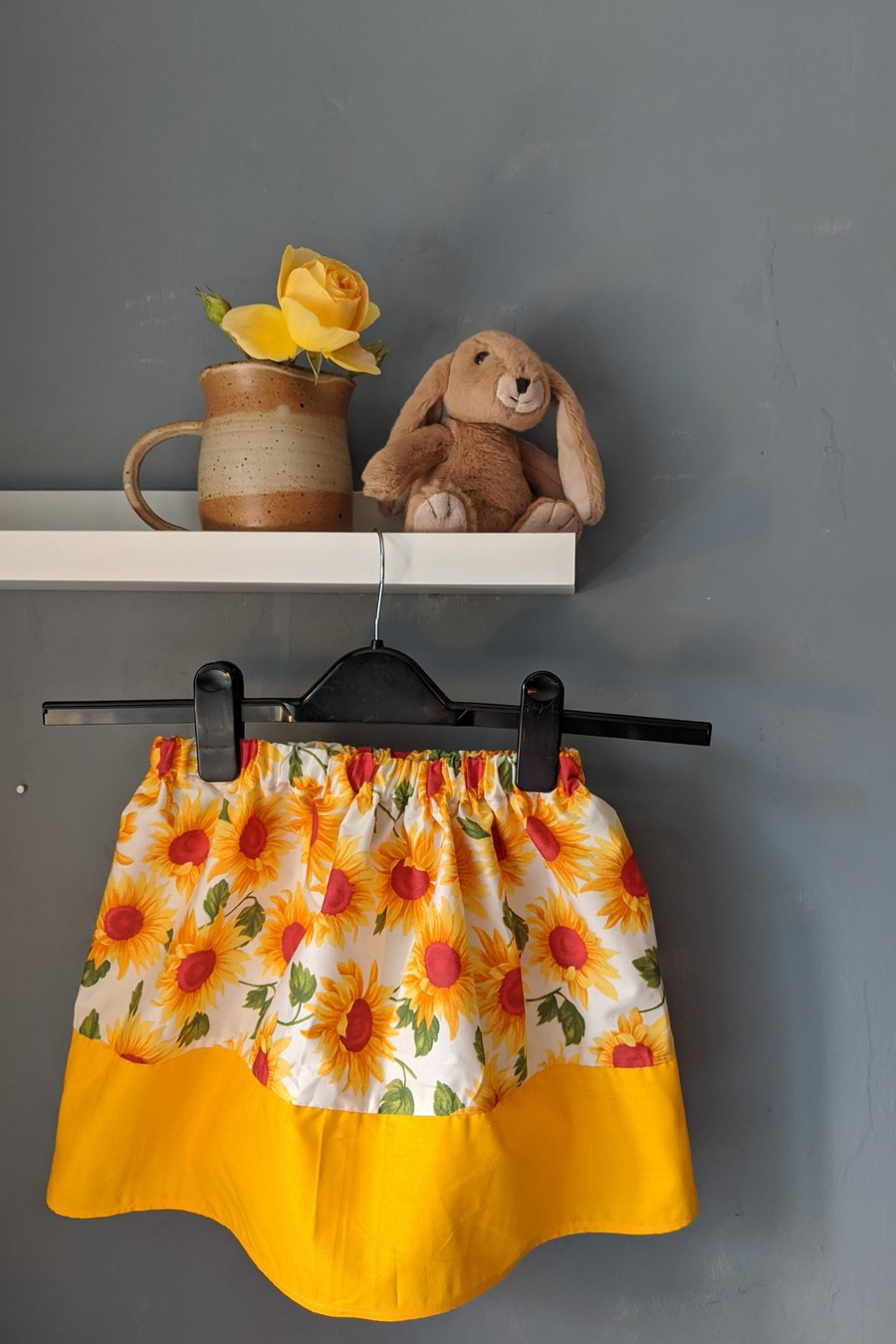 Children's skirt with sunflower pattern - age 2-3