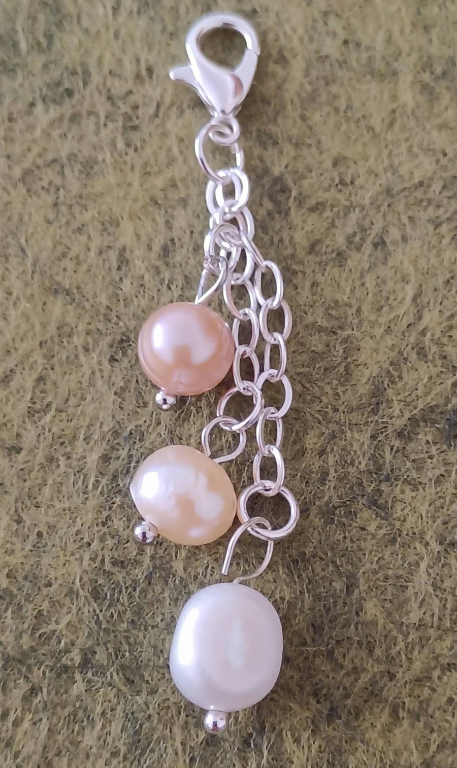 Handmade Pearl Zipper Charm