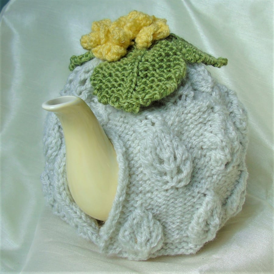 Primrose topped tea cosy - hand knitted - to fit a large standard size teapot