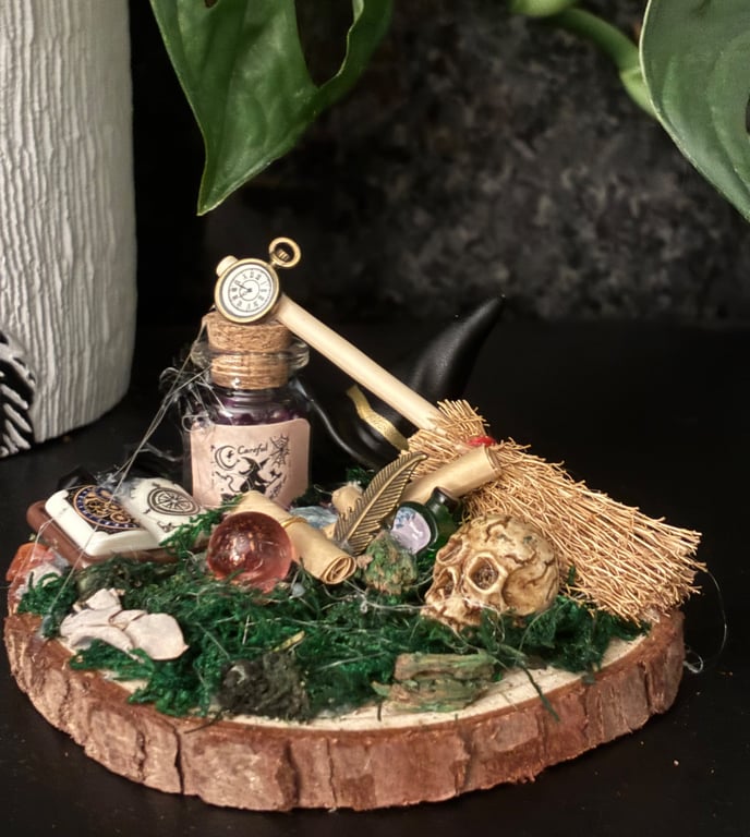 Witch diorama, Halloween witchy scene 