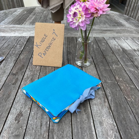 Padded kindle cover - for Kindle paperwhite (7”)