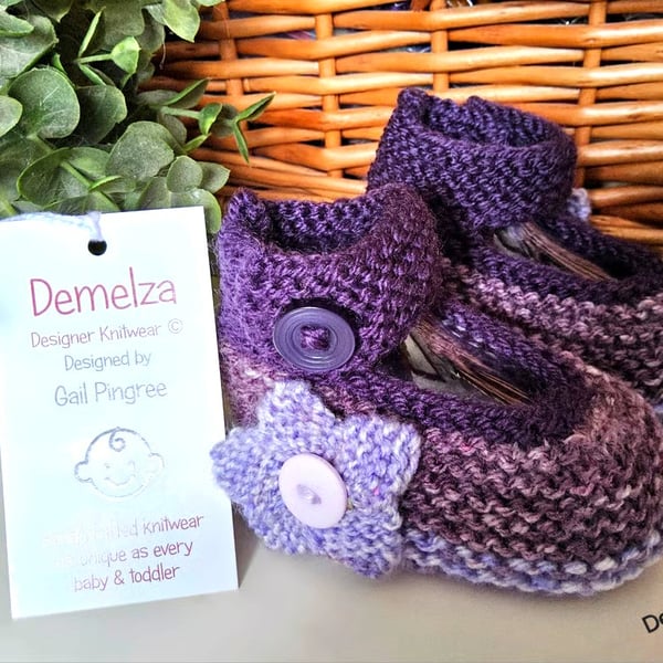 Designer Hand Knitted Girl's Flower Shoes with Merino Wool 0-3 months