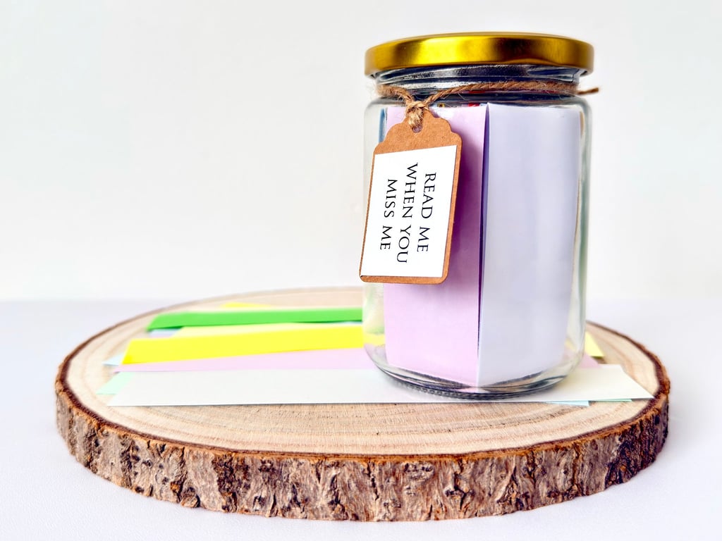 Read Me When You Miss Me Jar - Long Distance Gift for Friend, Partner and Family
