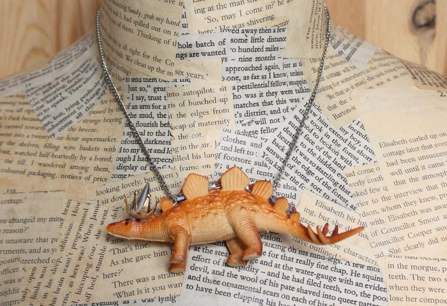 Statement Stegosaurus Dinosaur Party Animal Necklace
