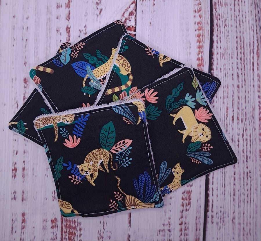 Reusable face wipes made from bamboo and cotton - set of 5 exotic cat design