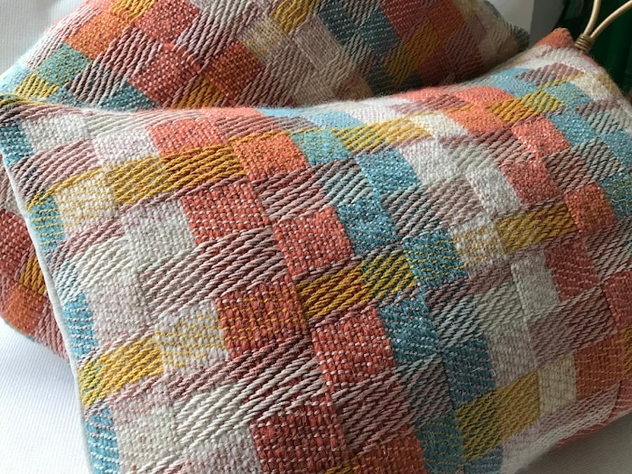 "Helmsley No.1" Duck-Egg-Coral-Whisper. Contemporary handwoven cushions