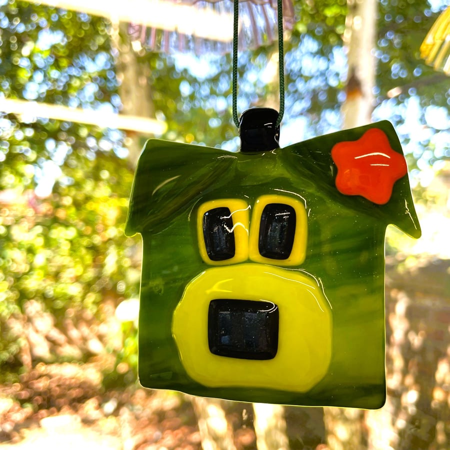 Green glass dog suncatcher